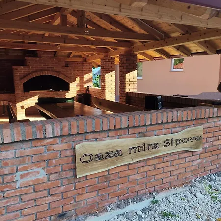 Oaza Mira Σπίτι διακοπών Sipovo