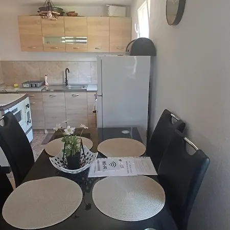 Oaza Mira Hébergement de vacances *